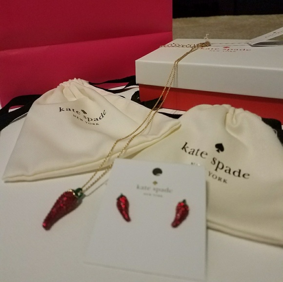 Kate Spade Pepper Bundle - Earrings & Necklace SEO - Picture 5 of 6